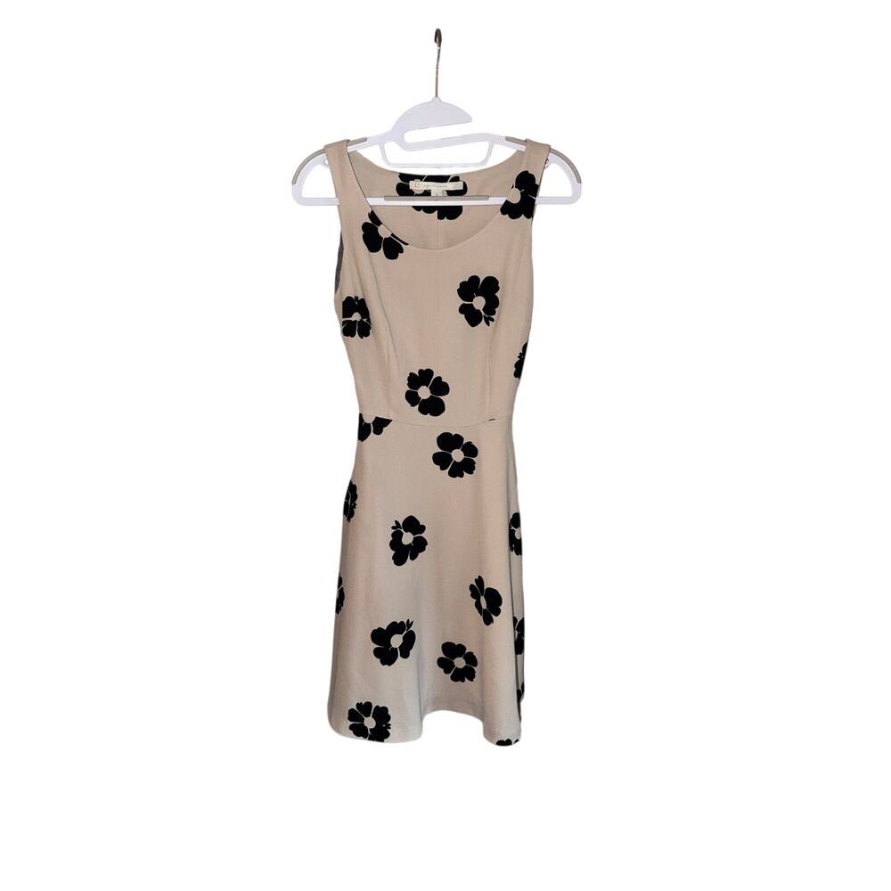 LC Lauren Conrad Beige and Black Floral Sleeveless Fit-and-Flare Dress - Size: 2